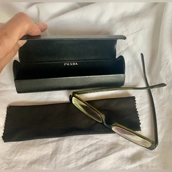 VINTAGE🇮🇹PRADA GLASSES🇮🇹 - Picture 6 of 15